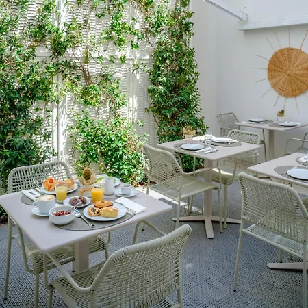 Li Bed & Breakfast 4*